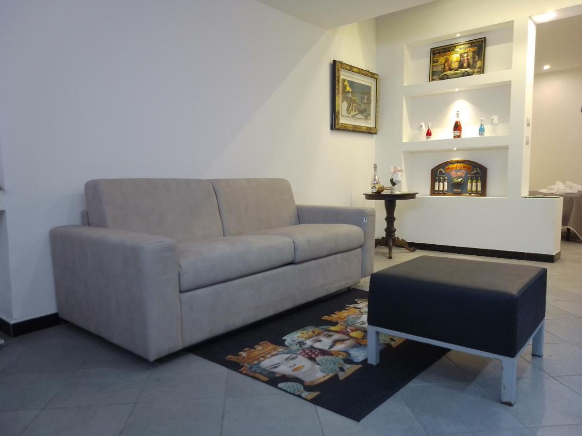 Tiziano'S Home Catania Luaran gambar